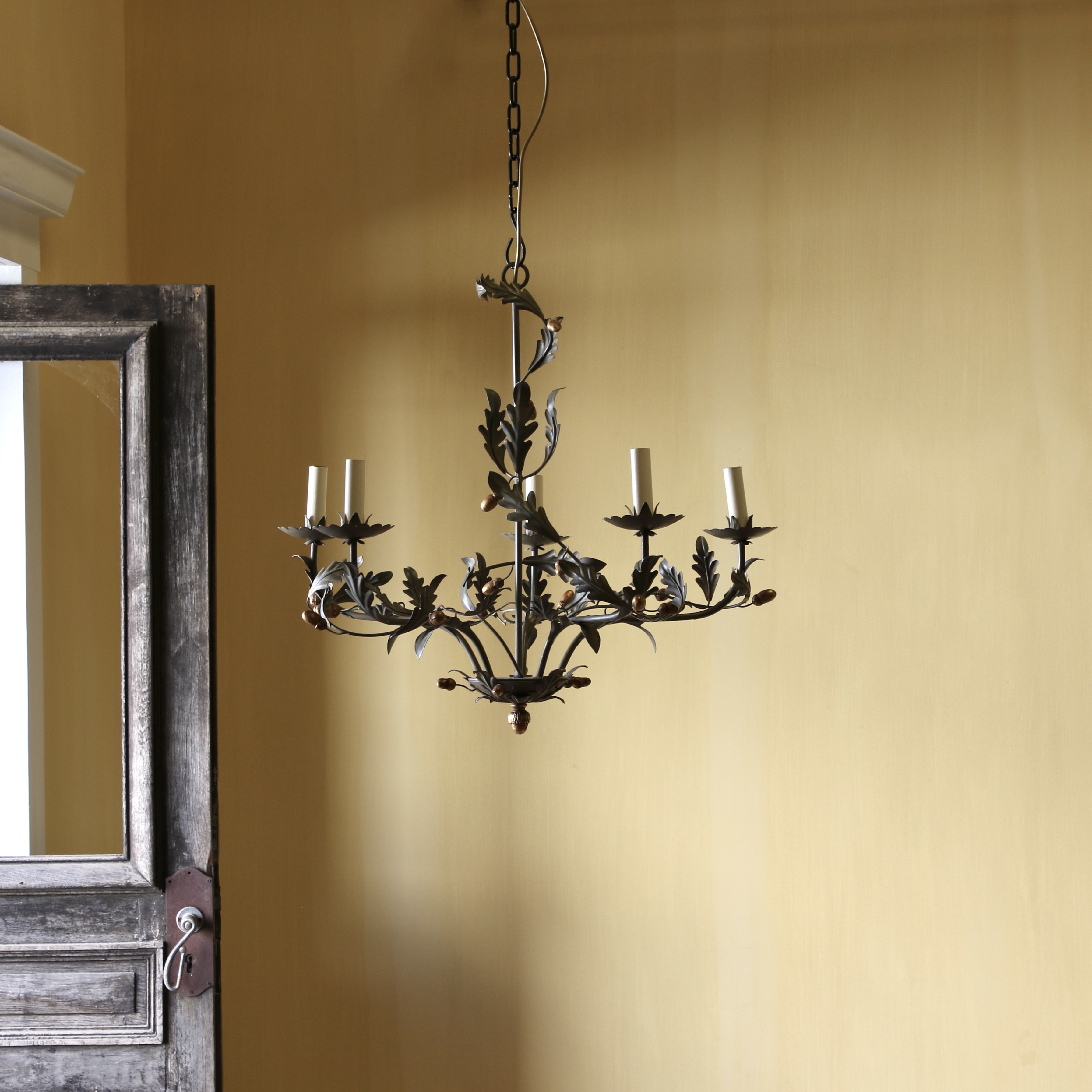 156-01 - Kimmeridge Chandelier // Vaughan Designs
